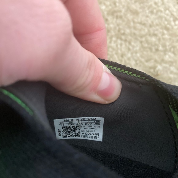 Adidas Ultraboost 22. Men’s size 11 - Picture 10 of 10